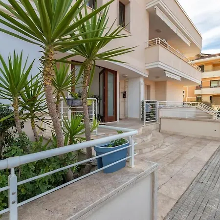 Coraline 103 - Magnolia Holidays Apartman *